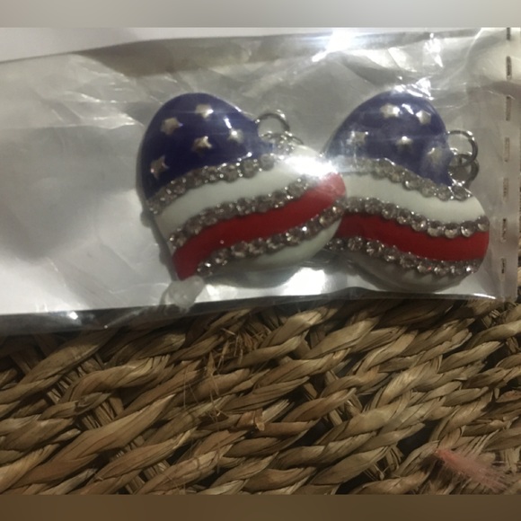 4th Of July Accessories buyer gets all! - Picture 2 of 4